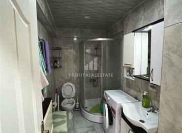 Inexpensive furnished one bedroom apartment, 55m², in an urban building in Mahmutlar, Alanya ID-15036 фото-13