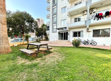 One-bedroom apartment, 60m², in a residence with a swimming pool in the center of Yenisehir, Mersin ID-15057 фото-13