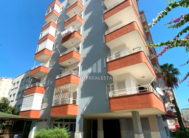 Three bedroom apartment, 150m², renovated, in a residence in the center of Yenisehir, Ciftlitkkoy ID-15063 фото-20