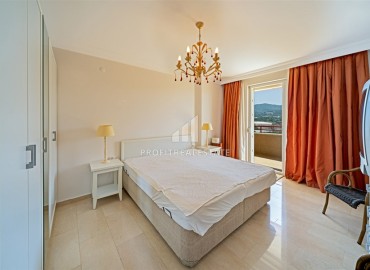 View furnished duplex 4+1, 250m², in a comfortable residence in Mahmutlar, Alanya ID-15070 фото-7