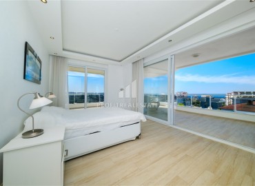 Фешенебельный пентхаус с тремя спальнями, 219м², с великолепным видом на море в районе Авсаллар, Алания ID-15095 фото-12