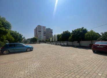 Furnished one-bedroom apartment, 60m², in a residence with a swimming pool, 300m from the sea in the Davultepe area of Mersin ID-15120 фото-19