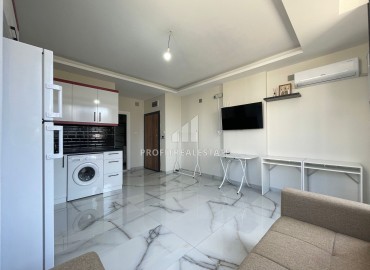 New gasified apartment 1+1, 50m², in an urban building, 100 meters from the sea in the Teje area, Mersin ID-15128 фото-7