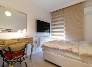 Elegant two bedroom apartment 120 m², with sea views, on the first coastline in Mahmutlar, Alanya ID-15133 фото-9