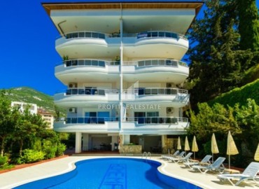 Furnished three bedroom penthouse 195m² with sea views at an attractive price in the center of Alanya ID-15176 фото-1