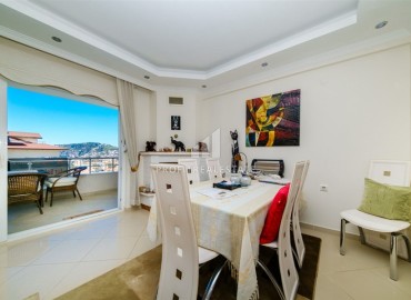 Furnished three bedroom penthouse 195m² with sea views at an attractive price in the center of Alanya ID-15176 фото-5