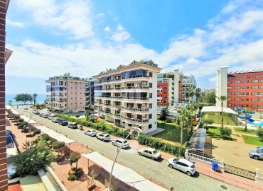 Cozy two bedroom apartment, with furniture and appliances, a stone&#39;s throw from the sea, in the center of Oba, Alanya, 100 m2 ID-15195 фото-12