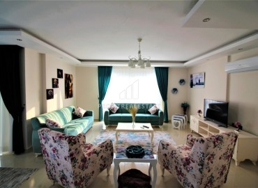 Готовая к проживанию элегантная меблированная двухкомнатная квартира 75м², в 350 метрах от моря, Махмутлар, Аланья ID-15247 фото-8