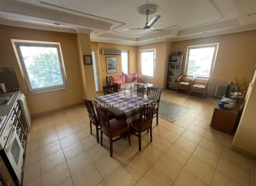 Furnished two bedroom apartment, 110m², in a residence with a swimming pool, Alanya center ID-15251 фото-5