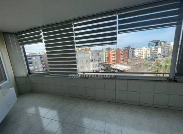 Two bedroom furnished apartment 110 m², with a glazed balcony, 150 meters from the sea, Tosmur, Alanya ID-15264 фото-7