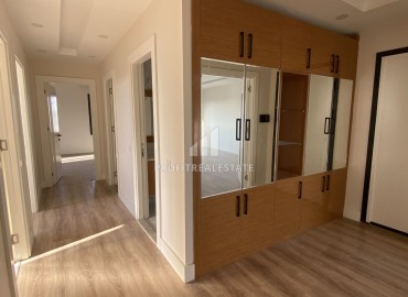 Газифицированная квартира 4+1, 175м², с отдельной кухней в новой резиденции в микрорайоне Акдениз, Мерсин ID-15284 фото-3