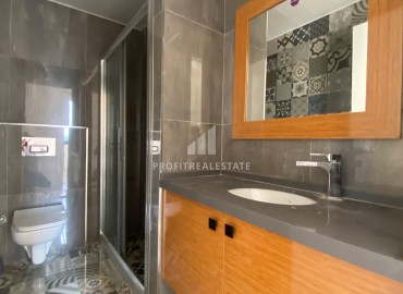 Газифицированная квартира 4+1, 175м², с отдельной кухней в новой резиденции в микрорайоне Акдениз, Мерсин ID-15284 фото-8