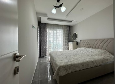 Furnished one bedroom apartment, 400 meters from the sea, Mahmutlar, Alanya, 55 m2 ID-15286 фото-5