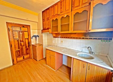Two bedroom apartment, 110m², in an urban building in the center of Alanya, in Kale ID-15294 фото-3