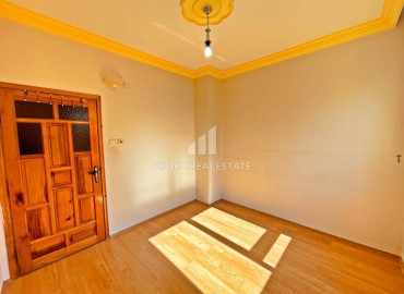 Two bedroom apartment, 110m², in an urban building in the center of Alanya, in Kale ID-15294 фото-8