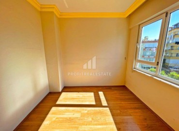 Two bedroom apartment, 110m², in an urban building in the center of Alanya, in Kale ID-15294 фото-13