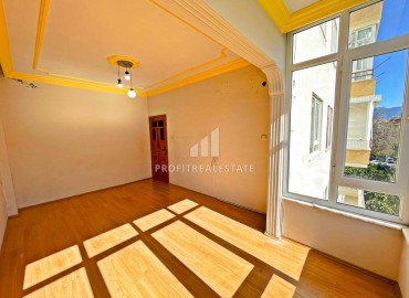 Two bedroom apartment, 110m², in an urban building in the center of Alanya, in Kale ID-15294 фото-17