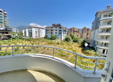 Светлые меблированные трехкомнатные апартаменты 115м², в 200 метрах от пляжа, в центре Тосмура, Аланья ID-15299 фото-16