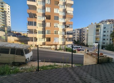 Inexpensive two bedroom apartment, with separate kitchen and furniture, 200 meters from the beach, Mahmutlar, Alanya 113 m2 ID-15300 фото-15