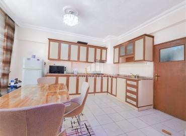 Urgent sale! Inexpensive two bedroom furnished apartment 100 m², 200 meters from the sea, Mahmutlar, Alanya ID-15310 фото-3