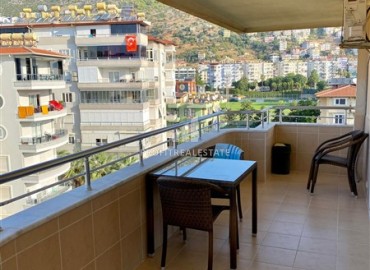 Furnished two-level apartment 4+1, with separate kitchen and heating system, Alanya, center, 255 m2 ID-15314 фото-11