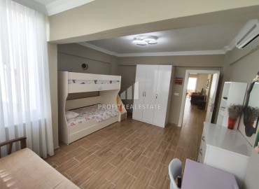Элегантные меблированные трехкомнатные апартаменты 120м², на первой береговой линии, в Конаклы, Алания ID-15340 фото-12
