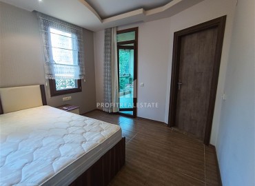 Apartment 2+1, 110 m², with furniture and household appliances in a premium residence in the Oba area, Alanya ID-16365 фото-7