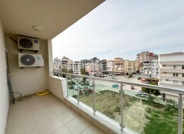 Elegant, ready to move in one bedroom apartment 70m², 450 meters from the sea, Mahmutlar, Alanya ID-15366 фото-9