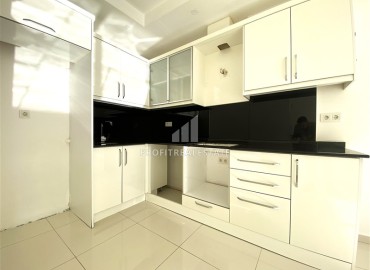 Bright two bedroom apartment 90 m², unfurnished, 200 meters from the sea, in the very center of Alanya ID-15385 фото-8