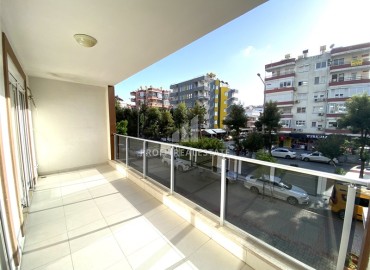 Bright two bedroom apartment 90 m², unfurnished, 200 meters from the sea, in the very center of Alanya ID-15385 фото-11