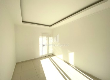 Светлая трёхкомнатная квартира 90м², без мебели, в 200 метрах от моря, в самом центре Аланьи ID-15385 фото-15