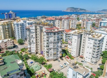Two bedroom apartment, 120m², in a cozy residence, 500m from the sea in Alanya Tosmur, suitable for citizenship ID-15412 фото-1