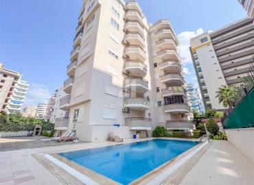 Stylish two bedroom apartment, 400 meters from the center of Mahmutlar, Alanya, 120 m2 ID-15419 фото-1