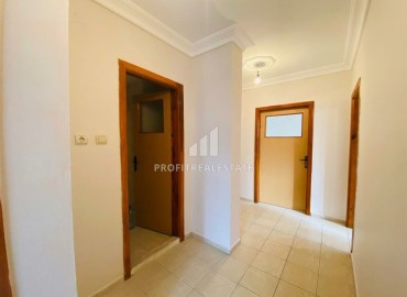 Budget two bedroom apartment, 105 m², with a separate kitchen, in an urban house with a good location in Mahmutlar ID-15421 фото-4