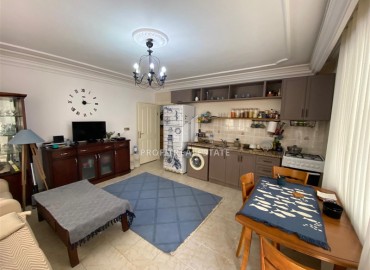 Furnished two bedroom apartment, 100m², in an urban building in the center of Alanya, at an attractive price ID-15425 фото-2