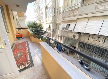Furnished two bedroom apartment, 100m², in an urban building in the center of Alanya, at an attractive price ID-15425 фото-10