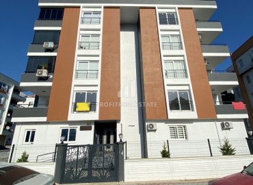 Новая частично меблированная квартира с одной спальней, 50м² в Эрдемли, район Алата ID-15427 фото-2