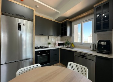 Видовая меблированная двухкомнатная квартира, 60м², в комфортабельном комплексе в Мерсине, Тедже ID-15432 фото-9