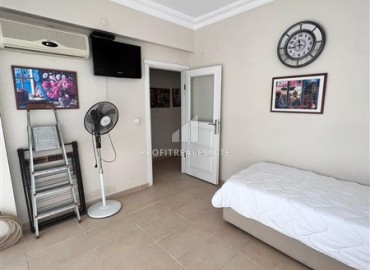Furnished two bedroom apartment on the first coastline, Mahmutlar, Alanya, 125 m2 ID-15457 фото-8