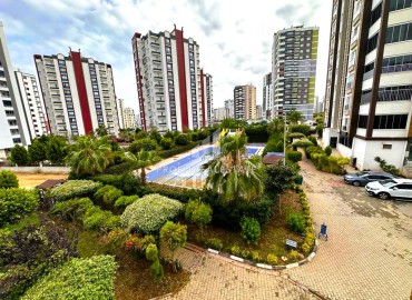 Elegant apartment 4+1, 165m², with separate kitchen, in a premium residence in Mezitli area, Mersin ID-15467 фото-1
