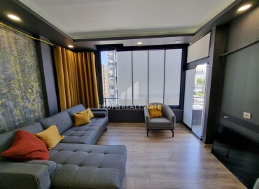 Элегантная меблированная квартира с одной спальней, 55м², в 250м от моря в микрорайоне Соли, Мезитли ID-15481 фото-4