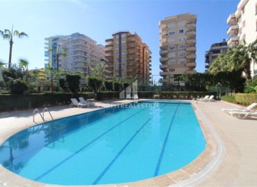Two bedroom apartment on the first coastline and in the center of Mahmutlar, Alanya, 120 m2 ID-15485 фото-1