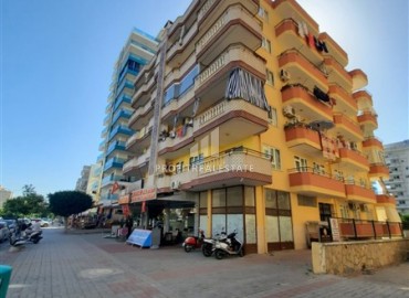 Two bedroom apartment, with separate kitchen, 50 meters from the sea, Mahmutlar, Alanya, 110 m2 ID-15498 фото-1