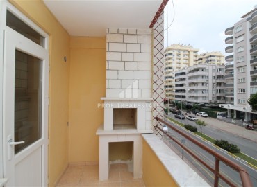 Two bedroom apartment, with separate kitchen, 50 meters from the sea, Mahmutlar, Alanya, 110 m2 ID-15498 фото-14