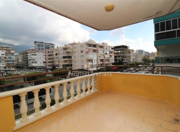 Two bedroom apartment, with separate kitchen, 50 meters from the sea, Mahmutlar, Alanya, 110 m2 ID-15498 фото-17