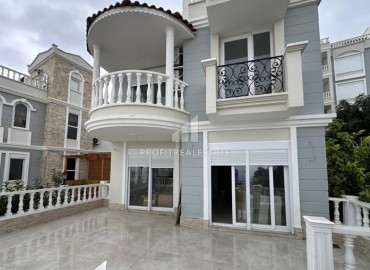 Трехэтажная вилла в классическом стиле, 4+1, 250м², с панорамным видом на Средиземное море, Джикджилли, Аланья ID-15511 фото-1