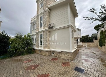 Трехэтажная вилла в классическом стиле, 4+1, 250м², с панорамным видом на Средиземное море, Джикджилли, Аланья ID-15511 фото-4
