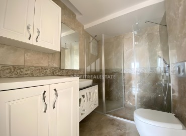 Luxury four-bedroom apartment, 200m², in a luxury residence in the center of Mezitli, Mersin ID-15518 фото-20