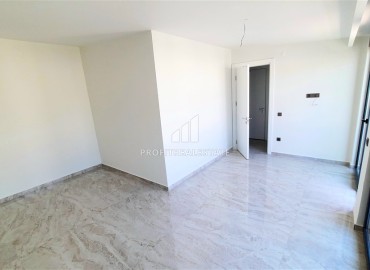 New spacious unfurnished penthouse, 130m², two bedrooms, 350 meters from the beach, Oba, Alanya ID-15563 фото-11