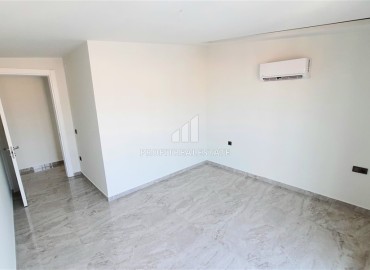 New spacious unfurnished penthouse, 130m², two bedrooms, 350 meters from the beach, Oba, Alanya ID-15563 фото-12